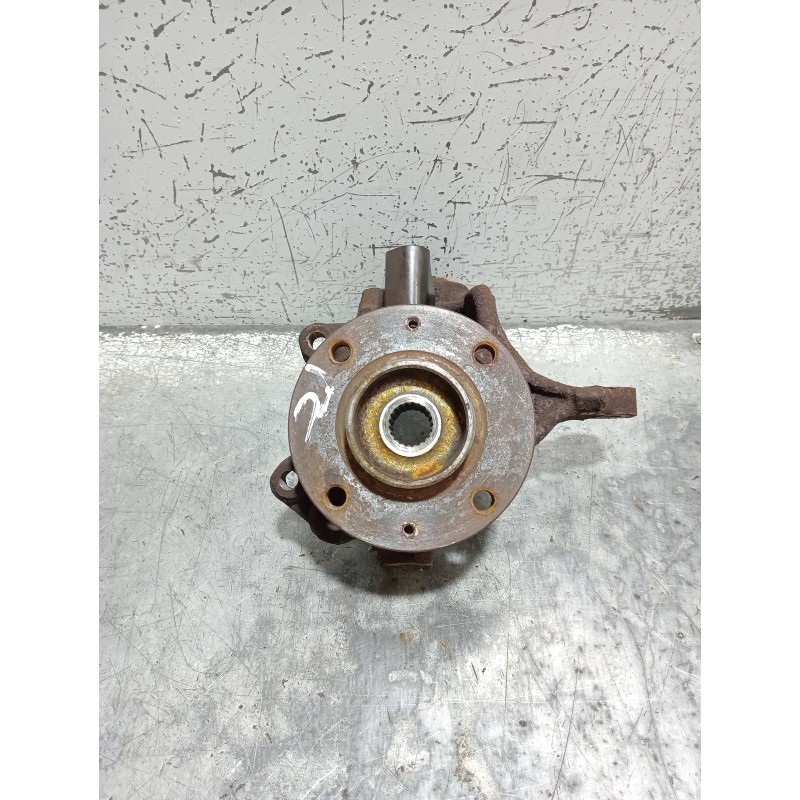 Recambio de mangueta delantera izquierda para citroen c3 pluriel 1.6 16v sensodrive referencia OEM IAM   