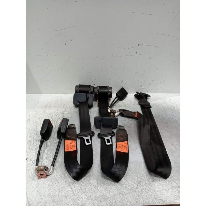 Recambio de juego cinturones trasero para volkswagen passat b3/b4 (3a2, 35i) 2.0 referencia OEM IAM   