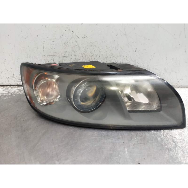 Recambio de faro derecho para volvo v50 familiar referencia OEM IAM 0301198274 30698890 2004
