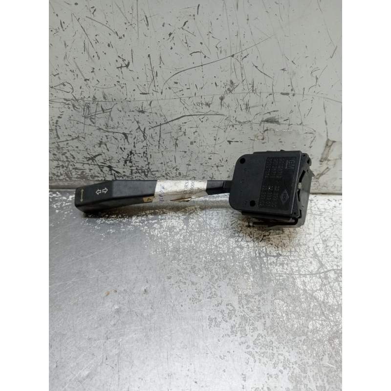 Recambio de mando luces para opel corsa a referencia OEM IAM 90126712 2239900 90126713