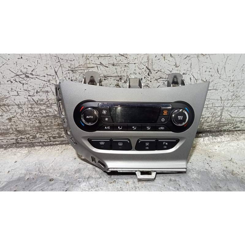 Recambio de mando calefaccion / aire acondicionado para ford focus lim. (cb8) titanium referencia OEM IAM BM5T18C612CL  