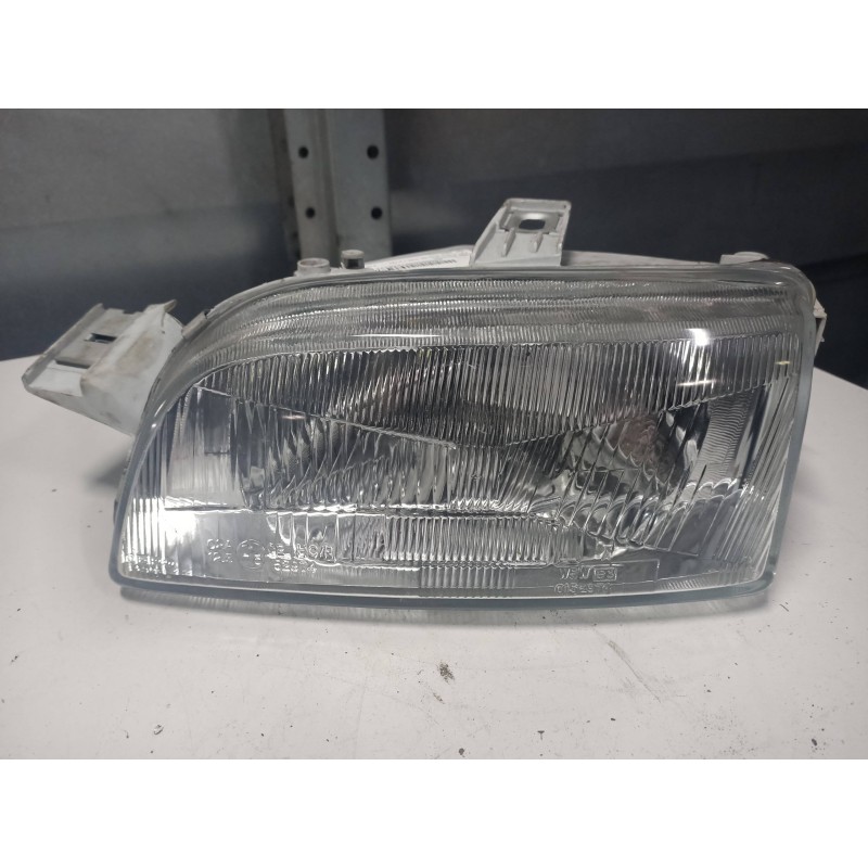 Recambio de faro izquierdo para fiat punto berlina (176) 1.2 cat referencia OEM IAM 086611111  