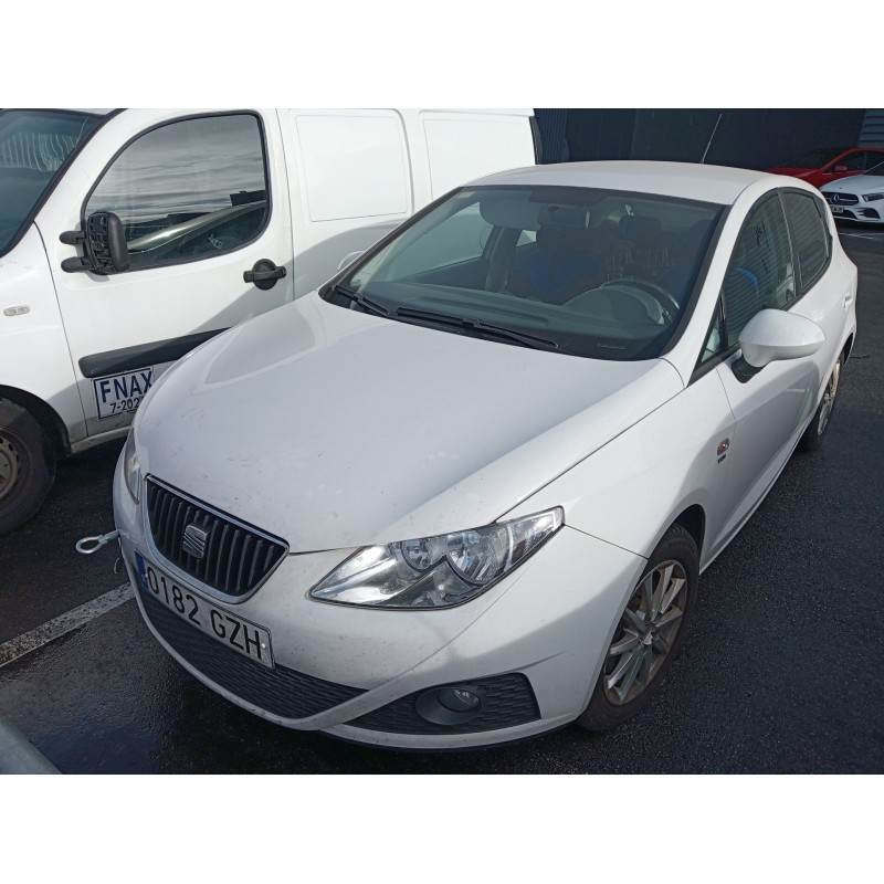 seat ibiza (6j5) del año 2010