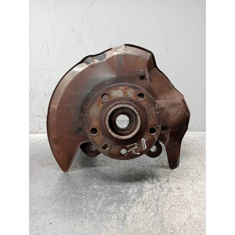 Recambio de mangueta delantera izquierda para volkswagen t5 transporter/furgoneta combi referencia OEM IAM   