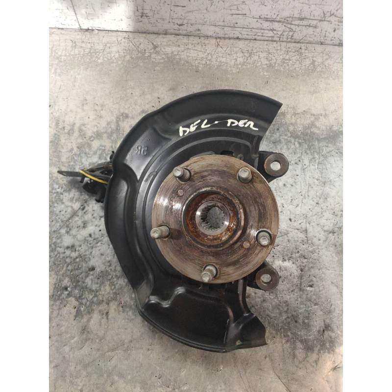 Recambio de mangueta delantera derecha para toyota auris hybrid business referencia OEM IAM   4321105090