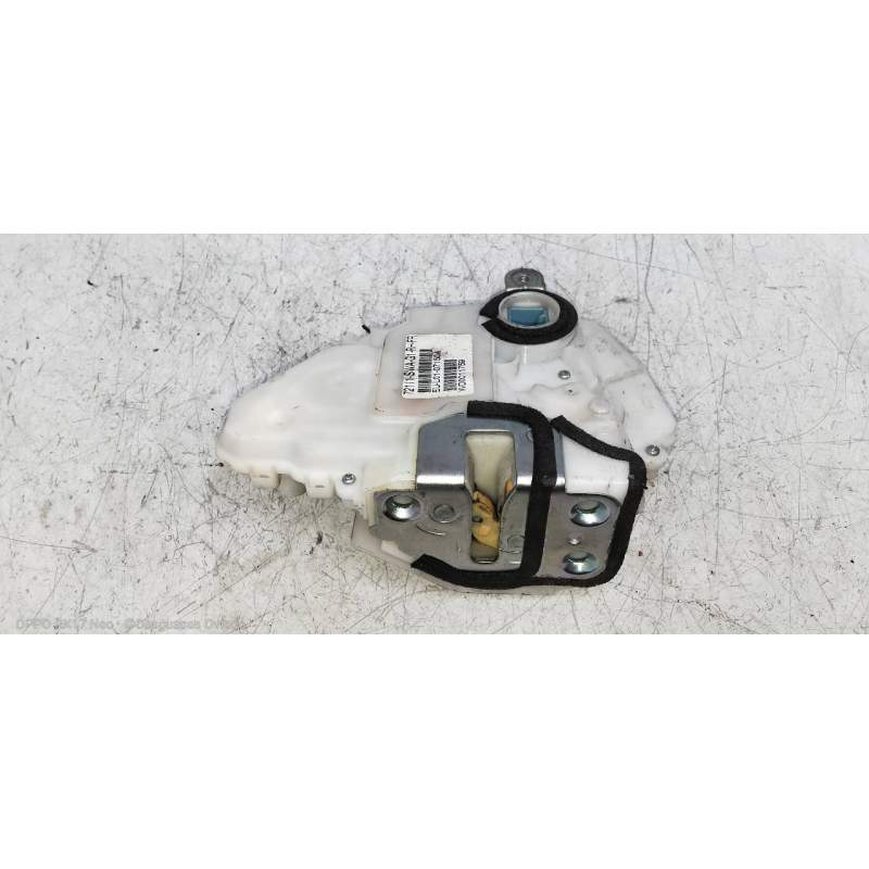Recambio de motor cierre centralizado delantero derecho para honda cr-v (re) comfort referencia OEM IAM 72111SWAG1  