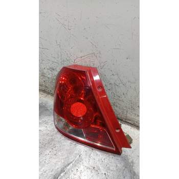 PILOTO TRASERO IZQUIERDO 5P