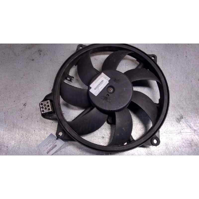 Recambio de electroventilador para renault scenic iii dynamique referencia OEM IAM 214810898R 16DCI 2009