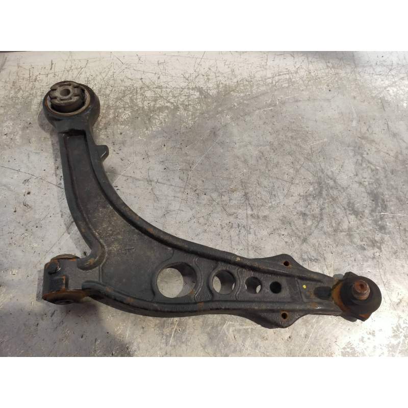 Recambio de brazo suspension inferior delantero izquierdo para lancia musa (184) platino referencia OEM IAM   