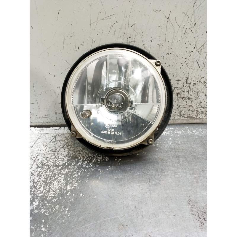 Recambio de faro izquierdo para santana 300/350 2.0 tdi 4x4 referencia OEM IAM   2004