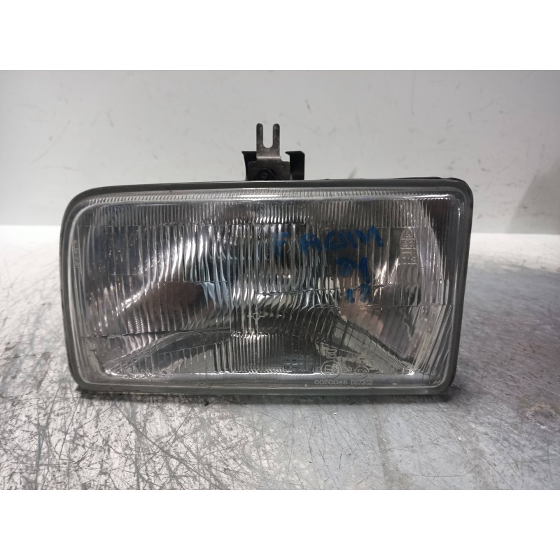 Recambio de faro izquierdo para ford fiesta berl./express holiday referencia OEM IAM   