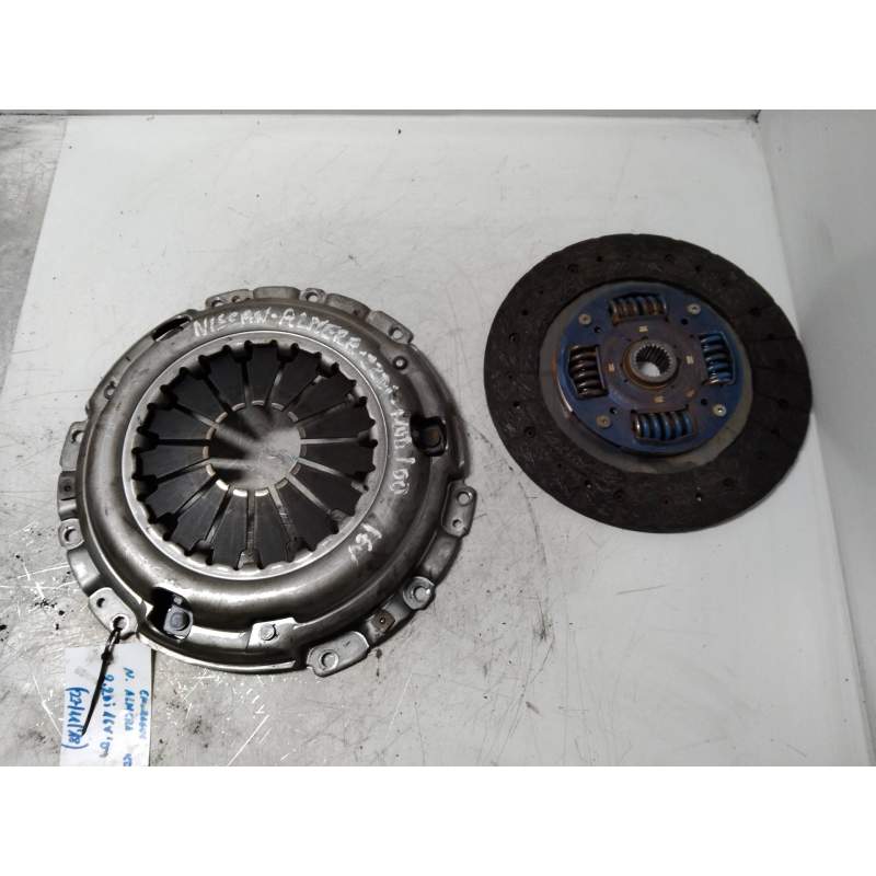 Recambio de kit embrague para nissan almera (n16/e) comfort referencia OEM IAM  22DCI 2000