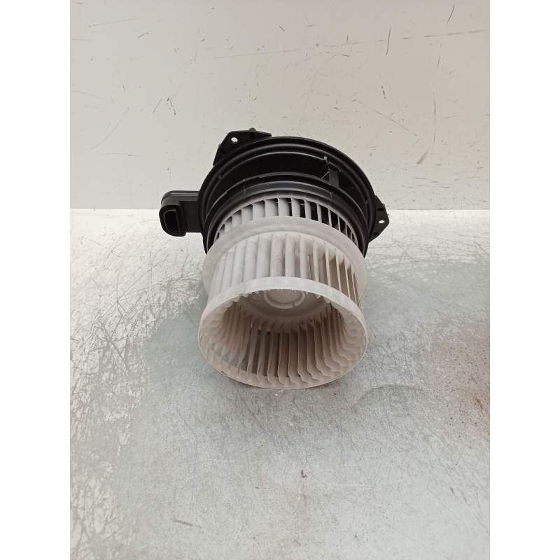 Recambio de motor calefaccion para toyota c-hr (_x1_) 1.8 hybrid (zyx10_, zyx11_) referencia OEM IAM   2016