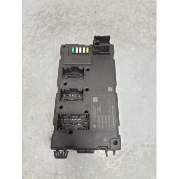 CAJA RELES / FUSIBLES 613593745001 A2C3045042000 