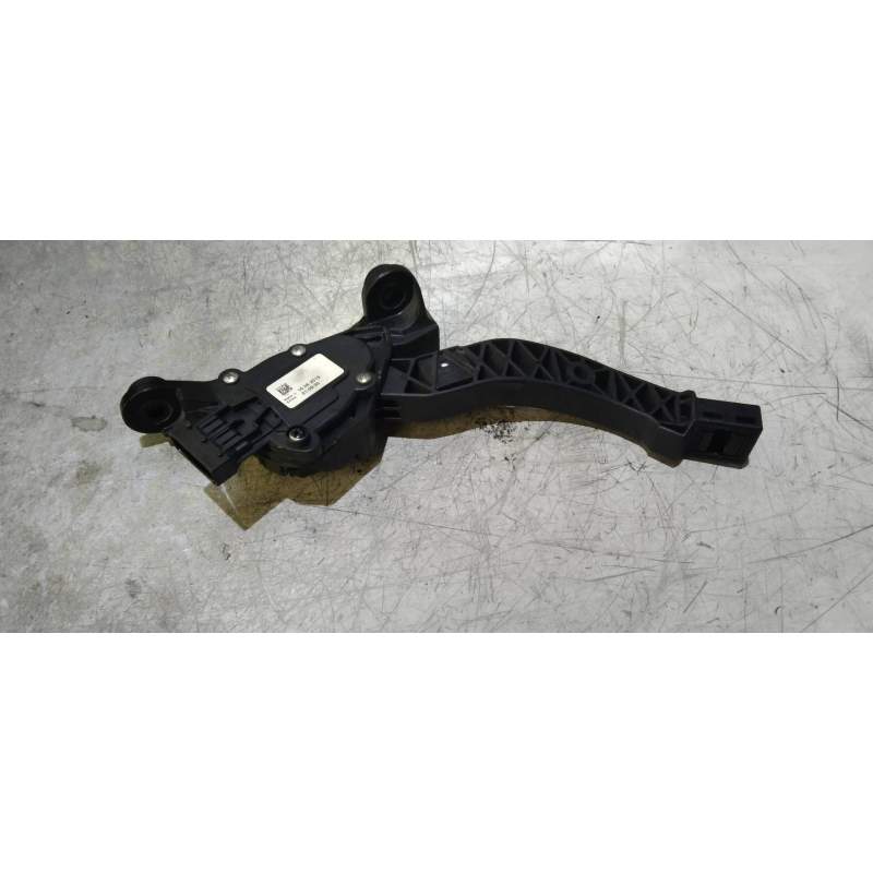 Recambio de potenciometro pedal para kia cee´d 1.6 gdi cat referencia OEM IAM A10032700A6100 16G 2012