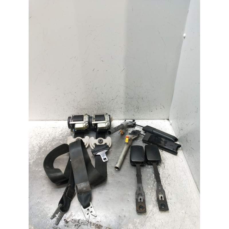 Recambio de juego cinturones delantero para renault laguna iii authentique referencia OEM IAM  5P 2008