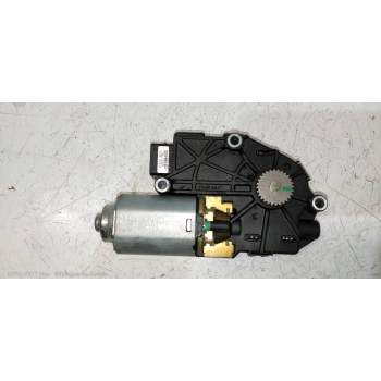MOTOR TECHO ELECTRICO 2224654D 2226116A 2011