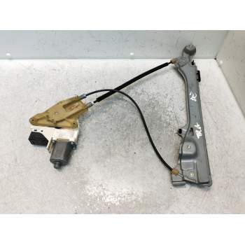 ELEVALUNAS TRASERO DERECHO 827000001R 5P