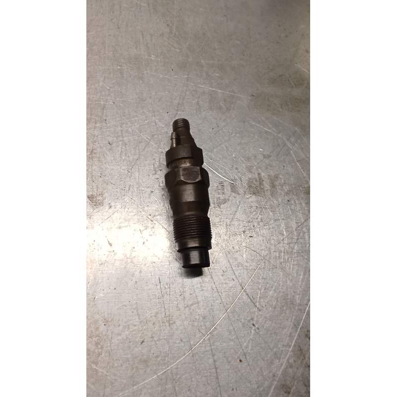Recambio de inyector para bmw 5 (e39) 525 tds referencia OEM IAM KCA21S71 BOSCH 1995