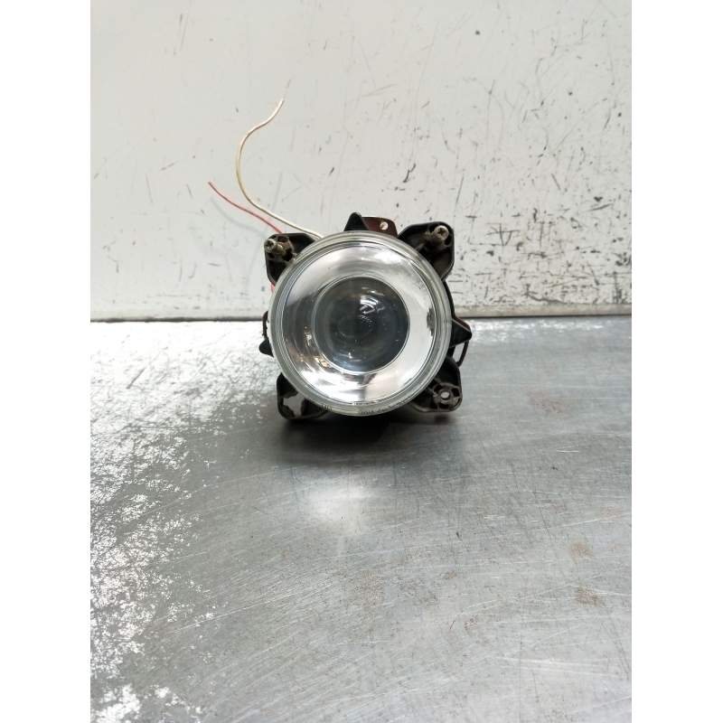 Recambio de faro derecho para santana 300/350 2.0 tdi 4x4 referencia OEM IAM   2004