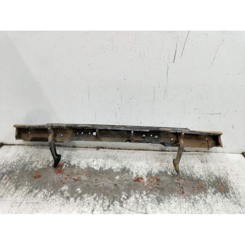 Recambio de refuerzo paragolpes delantero para santana 300/350 2.0 tdi 4x4 referencia OEM IAM   2004