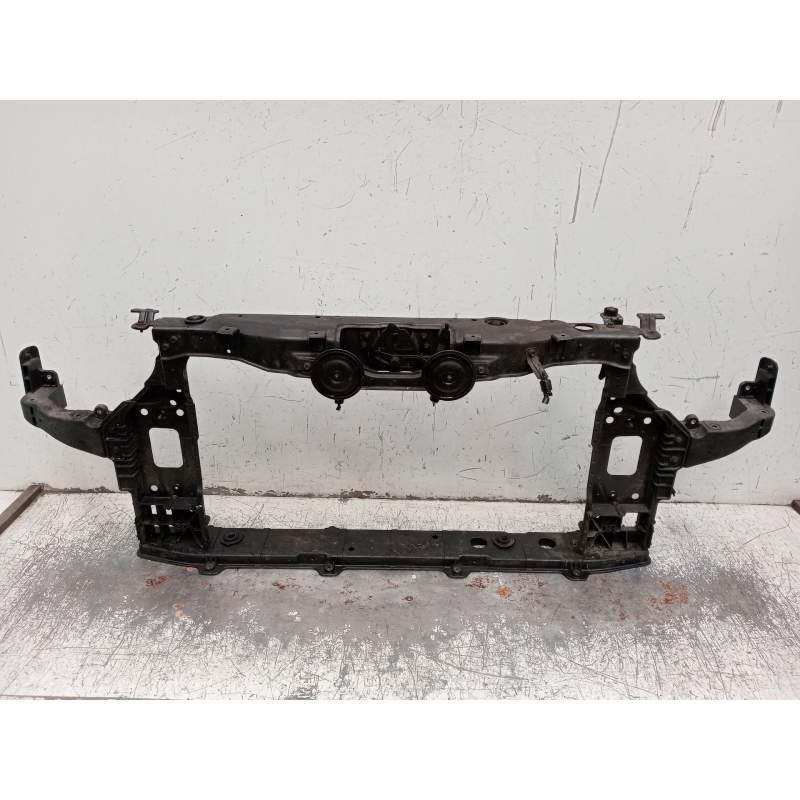 Recambio de panel frontal para hyundai i40 i (vf) 1.7 crdi referencia OEM IAM   2012
