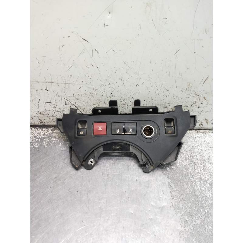 Recambio de mando multifuncion para citroën berlingo cuadro referencia OEM IAM 9680931977  