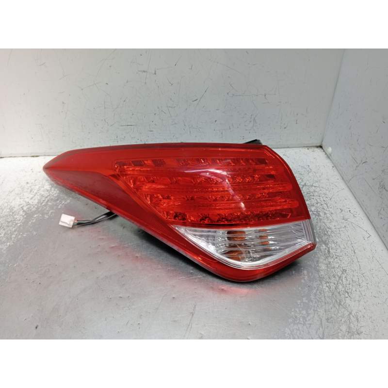 Recambio de piloto trasero izquierdo para hyundai i40 i (vf) 1.7 crdi referencia OEM IAM   2012