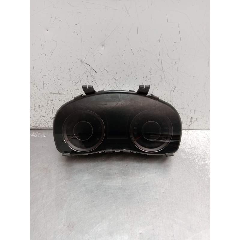 Recambio de cuadro instrumentos para hyundai i40 i (vf) 1.7 crdi referencia OEM IAM 940013Z050 11001783620H 2012