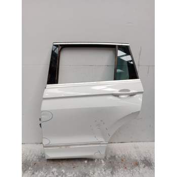 PUERTA TRASERA IZQUIERDA 5P 