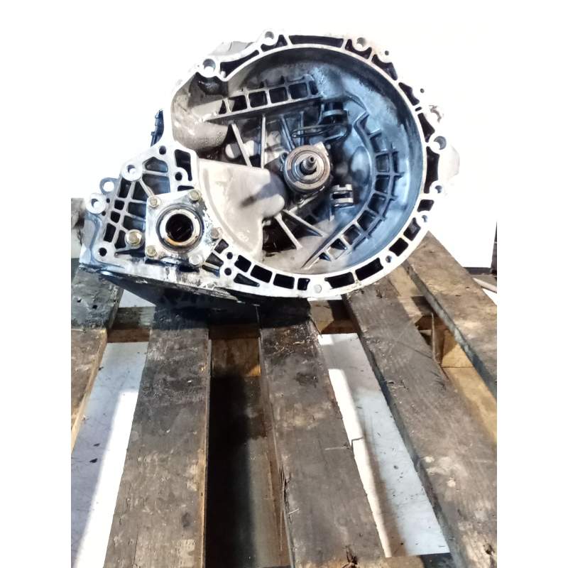 Recambio de caja cambios para daewoo nubira sedán (j200) 1.6 referencia OEM IAM CR032466 5V B C372