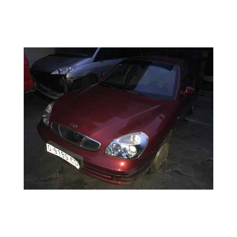 daewoo nubira berlina del año 1999