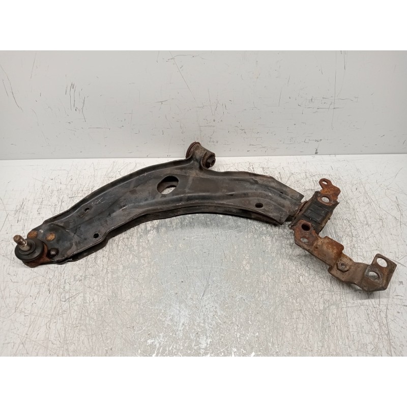 Recambio de brazo suspension inferior delantero izquierdo para fiat doblo cargo (223) 1.3 jtd referencia OEM IAM   