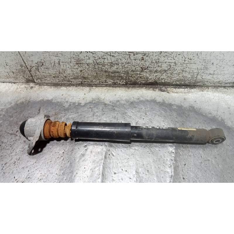 Recambio de amortiguador trasero derecho para volkswagen touran (1t2) highline referencia OEM IAM 1T0512011AL 20TDI 2007