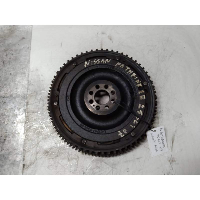 Recambio de volante motor para nissan pathfinder (r51) referencia OEM IAM   