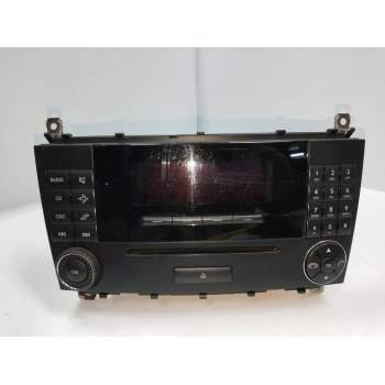 SISTEMA AUDIO / RADIO CD A2038700589 