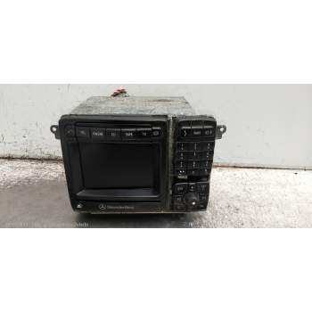 SISTEMA AUDIO / RADIO CD A2208204689 7612001163 8618842096
