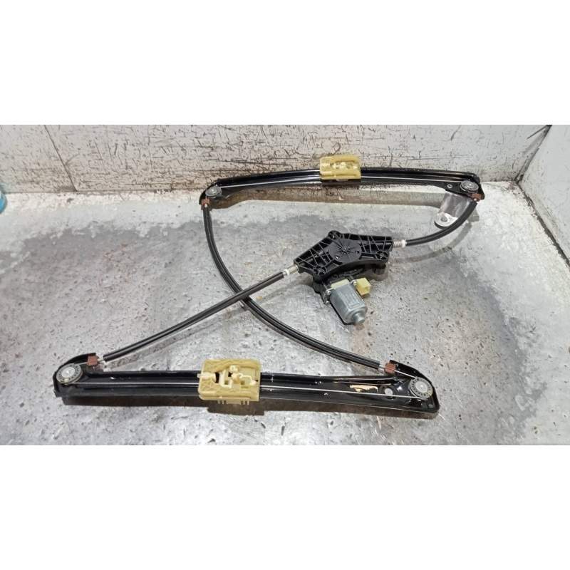 Recambio de elevalunas delantero derecho para volkswagen golf vii lim. (bq1) sport referencia OEM IAM 5G4837462H  5P