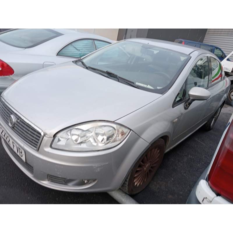 FIAT LINEA (110)