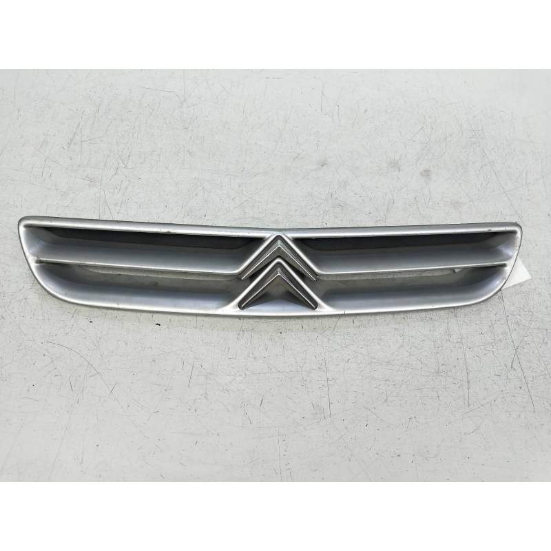 Recambio de rejilla delantera para citroën xantia berlina 2.0 hdi referencia OEM IAM  98 