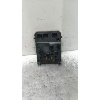 CAJA RELES / FUSIBLES 9652474680 BSIE0100HG 