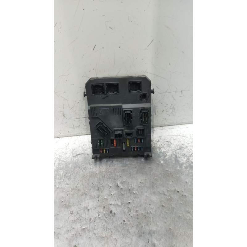 Recambio de caja reles / fusibles para citroën xsara picasso (n68) 1.6 referencia OEM IAM 9652474680 BSIE0100HG 