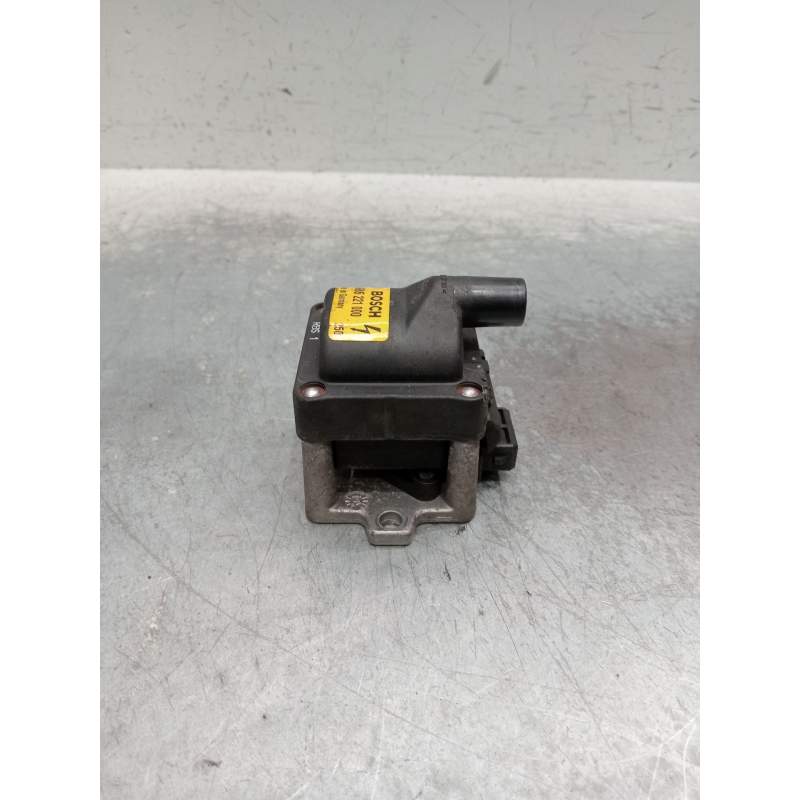 Recambio de bobina encendido para volkswagen passat b3/b4 (3a2, 35i) 2.0 referencia OEM IAM 0986221000  