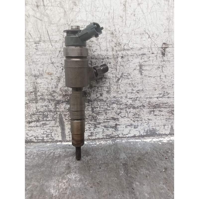 Recambio de inyector para citroën c4 cactus 1.6 hdi 90 referencia OEM IAM 027766 0445110566 BOSCH