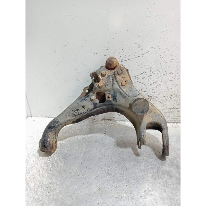 Recambio de brazo suspension inferior delantero derecho para mitsubishi montero (l040) 2500 td (2-ptas.) referencia OEM IAM   