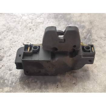MOTOR CIERRE CENTRALIZADO PORTON 5P 2001