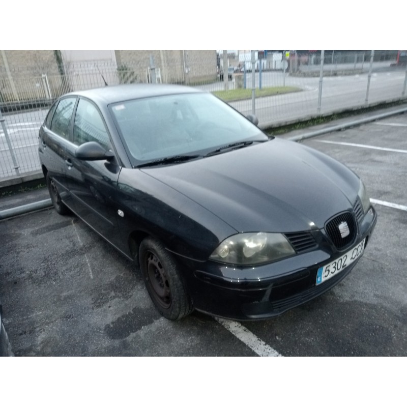 seat ibiza (6l1) del año 2002