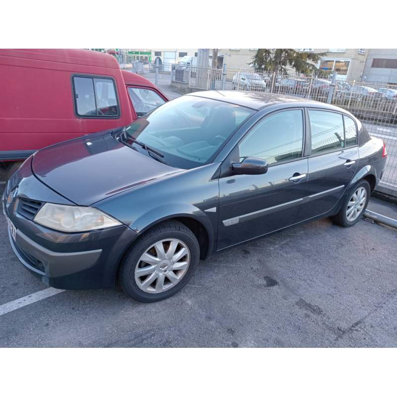 RENAULT MEGANE II CLASSIC BERLINA