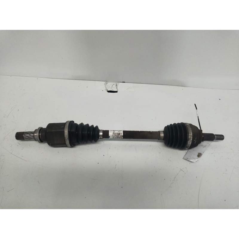 Recambio de transmision delantera izquierda para renault clio iii confort dynamique referencia OEM IAM 8200499585 1.5DCi 05