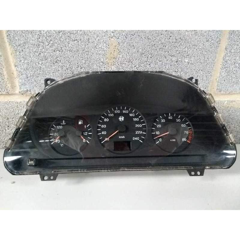 Recambio de cuadro instrumentos para alfa romeo 145 1.7 16v cat referencia OEM IAM 60614410  